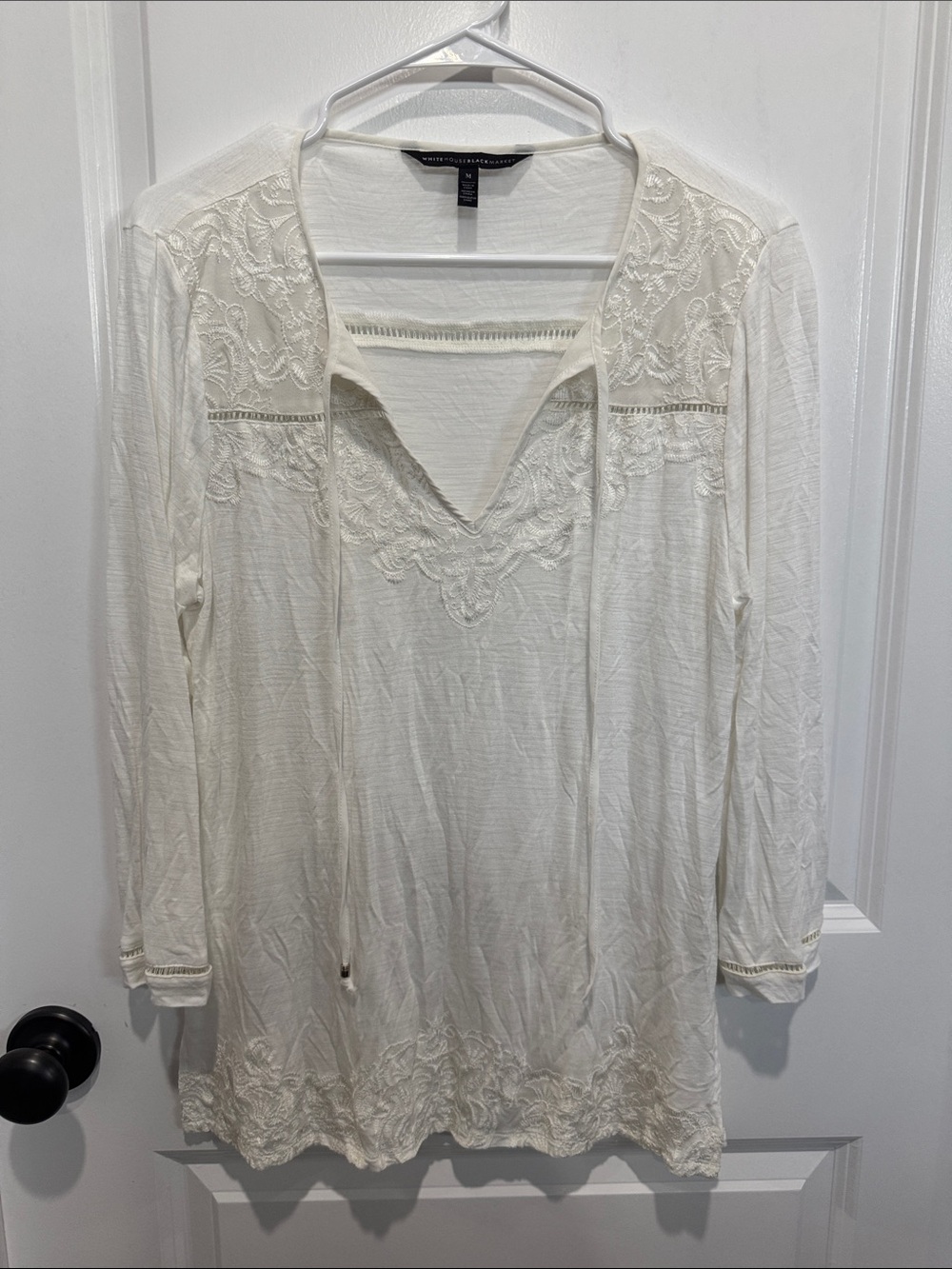 White House Black Market Cream Embroidered V-Neck Tunic Top